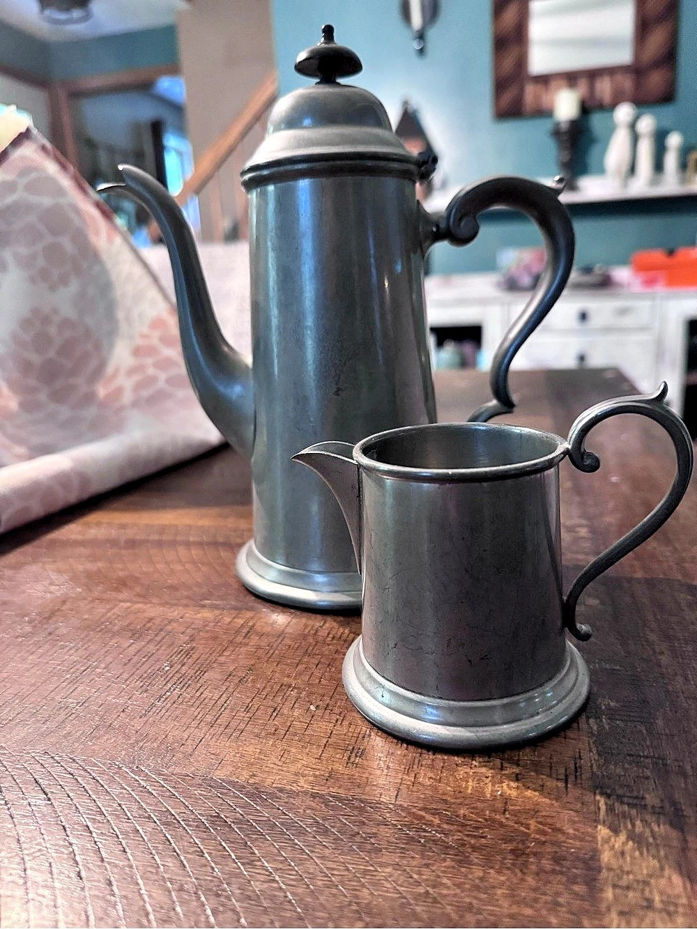 Cornishman Pewter Teapot & Creamer Set Gray